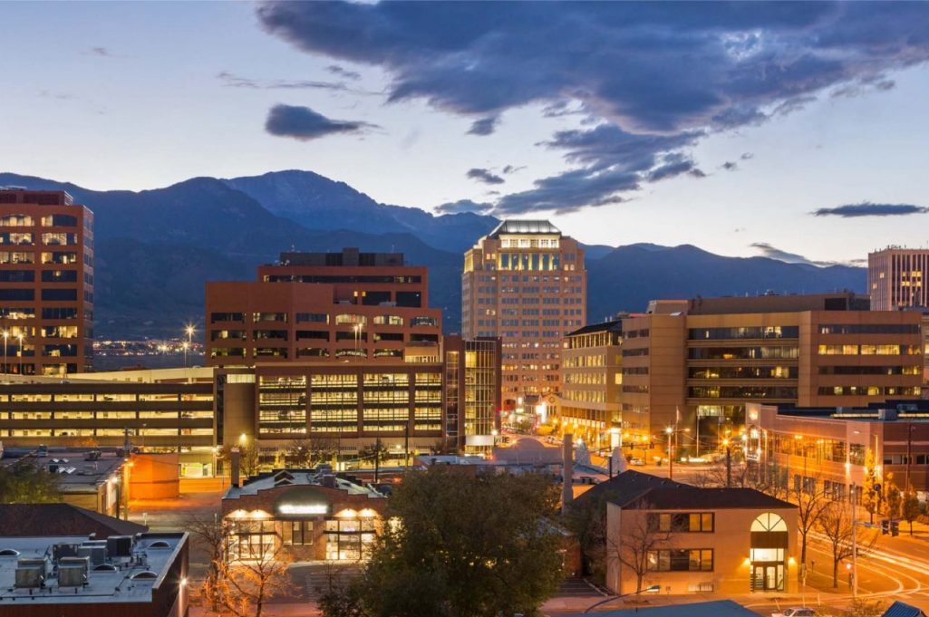 cosprings-city-night